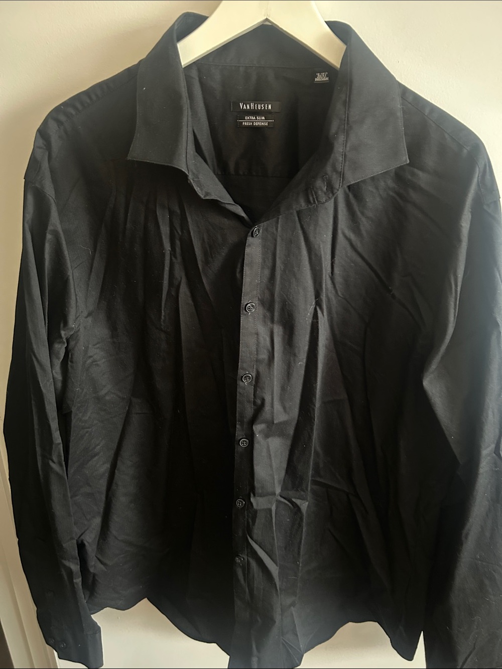 Van Heusen Black Button-Up Dress Shirt Extra Slim - 18-18 1/2 36/37